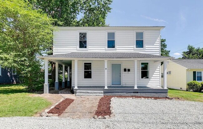 Primary Photo - 9 S Fern Ave