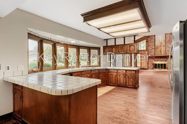Building Photo - 8097 S Yukon Way
