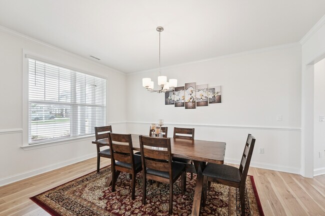 Building Photo - 200 Cloud Berry Ln