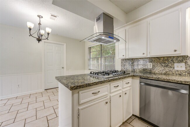 Building Photo - 8107 Durklyn Ln