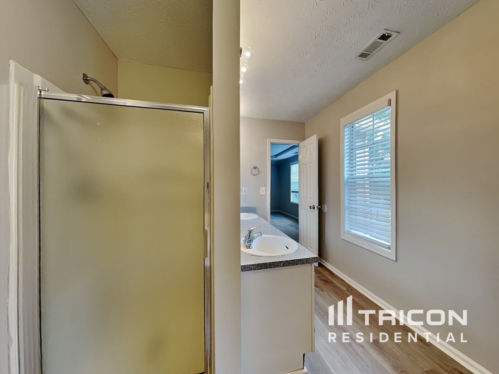 Building Photo - 1454 Glenfield Dr