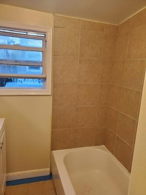 Building Photo - 2927 Hurley St