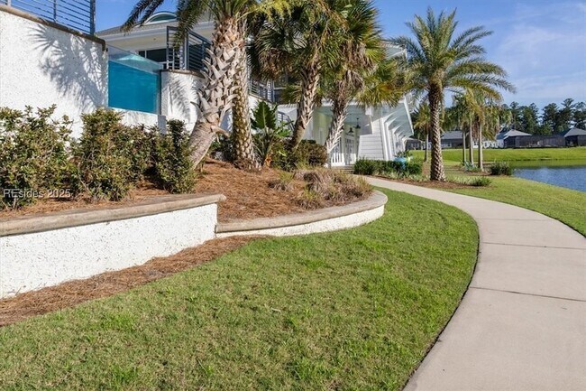 Building Photo - 652 Ocean Hammock Lp