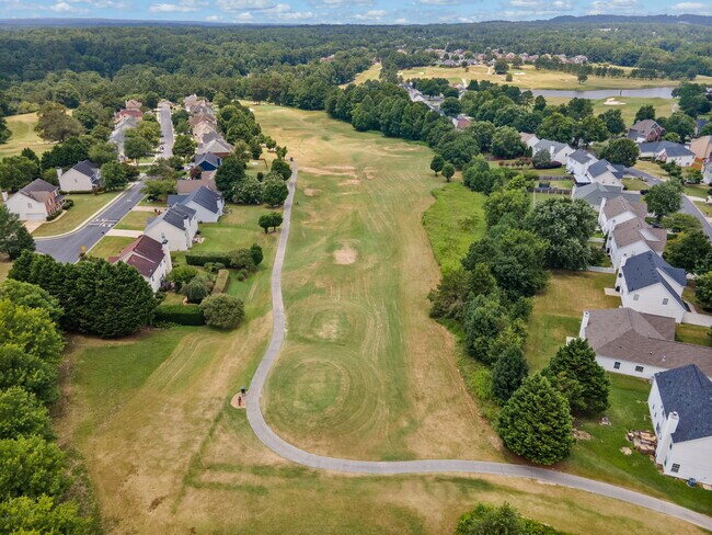 Building Photo - 3690 Golfe Links Dr