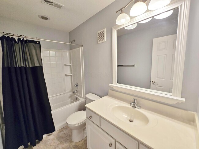 Building Photo - 4201 Bradhurst Dr