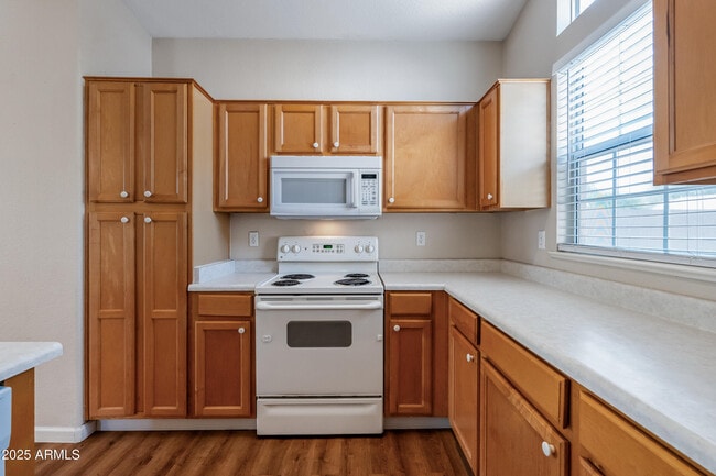 Building Photo - 7737 E Onza Ave