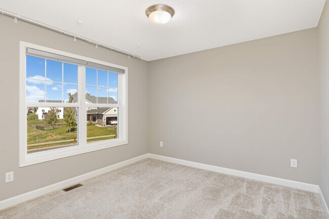 Building Photo - 17545 57th St NE