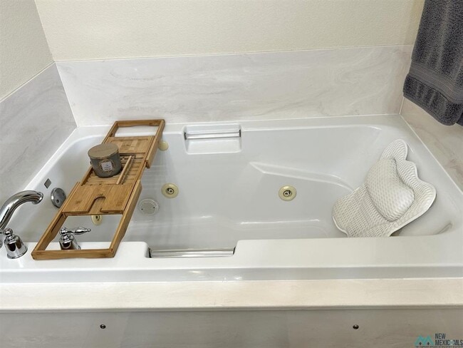 Building Photo - 3206 N Richardson Ave