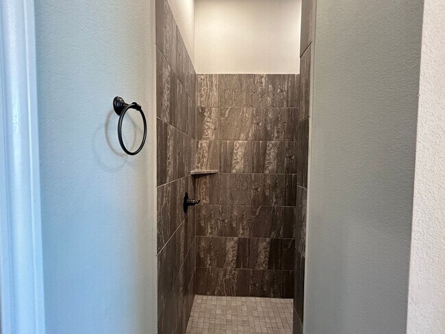 Building Photo - Azle Texas Homes For Rent "Azle ISD"