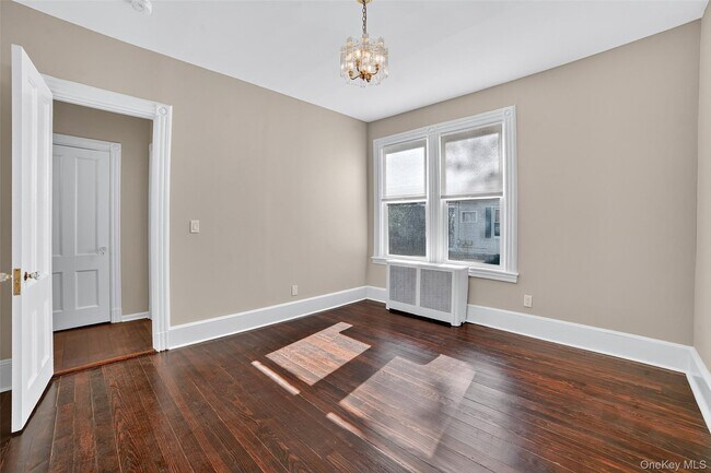 Building Photo - 81 Woodland Ave