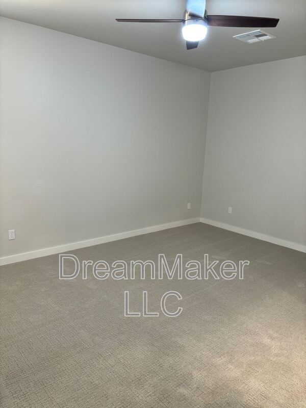 Building Photo - 909 Riva Pkwy