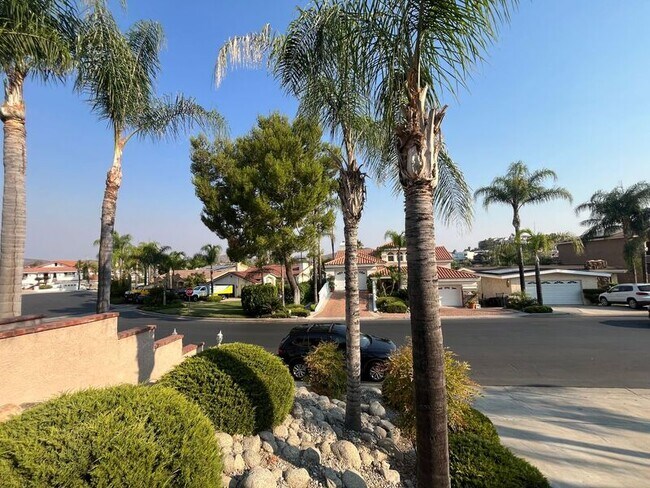 Building Photo - 22547 Cascade Dr