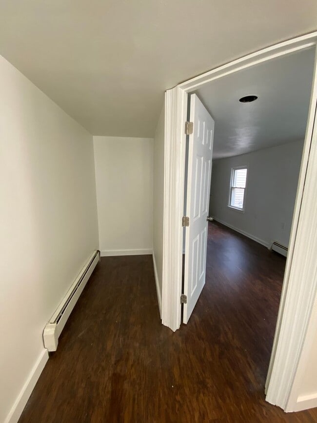 Building Photo - Available MAY 2026 - Updated 3 Bed, 2 Bath Home w/ Open Living & Outdoor Space!