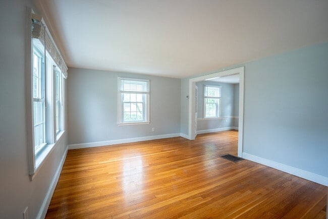 Building Photo - 993 Massachusetts Ave