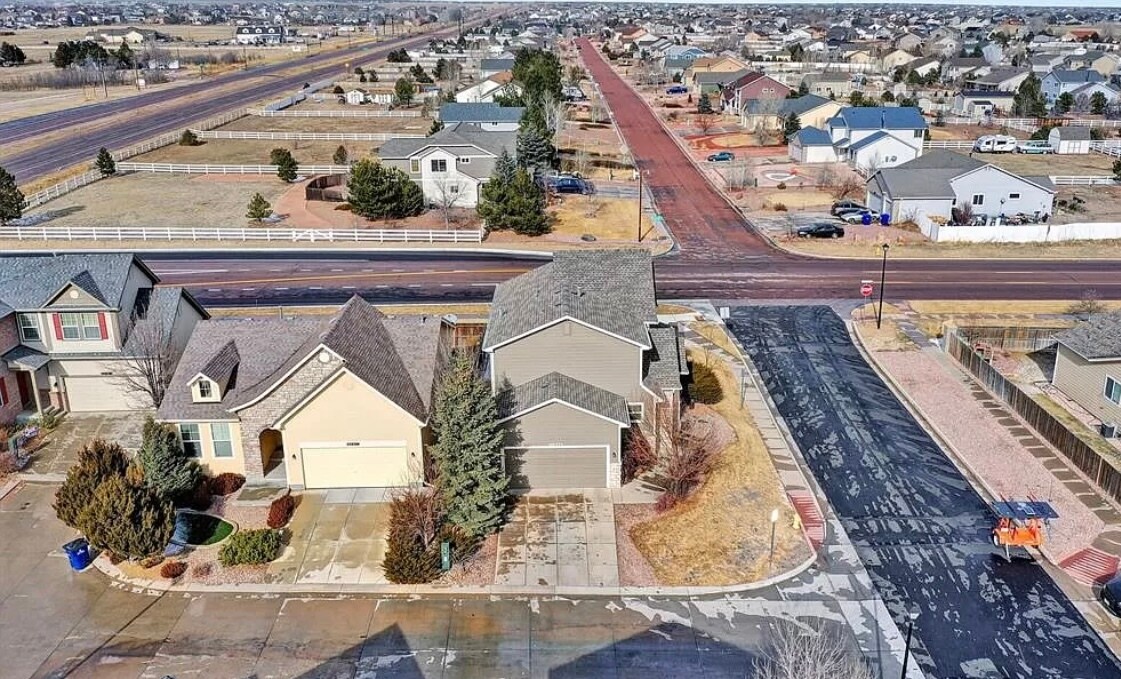 Building Photo - 11840 Bremen Pt