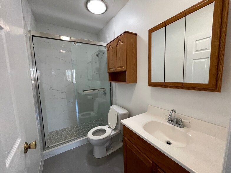 Building Photo - 3831 Drysdale Ave