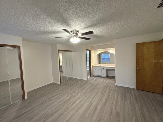 Building Photo - 2870 SW 143 Place Rd