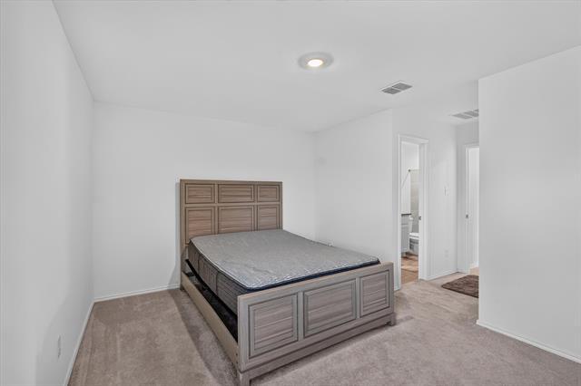 Building Photo - 6825 Sunbeam Cir