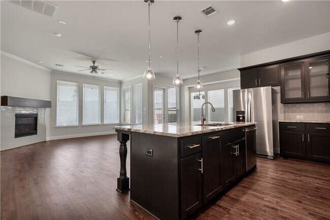 Building Photo - 2064 Remington Dr