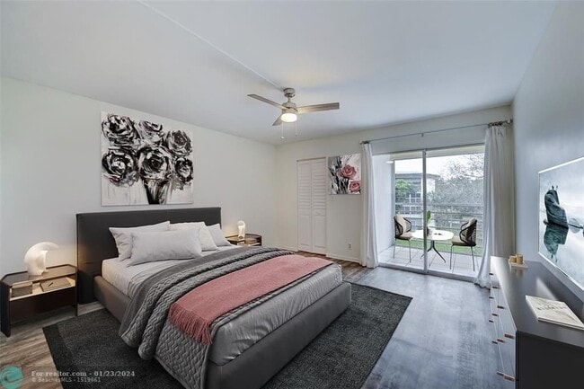Building Photo - 4401 Martinique Ct
