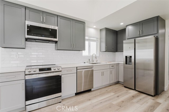 Building Photo - 516 South St