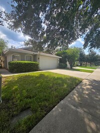 Building Photo - 10303 Avelar Ridge Dr