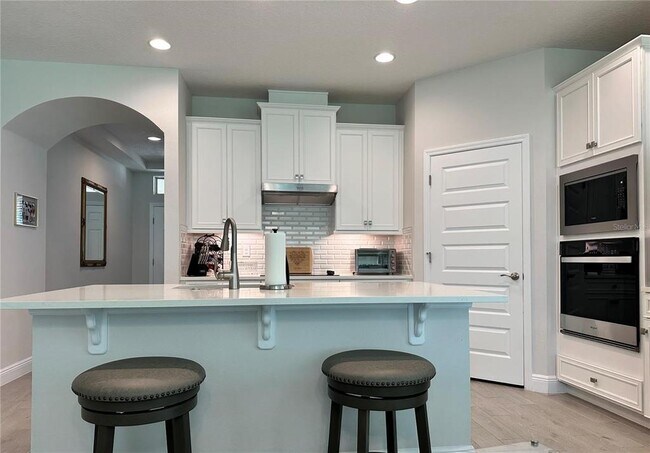 Building Photo - 18386 Oliver Twist Wy