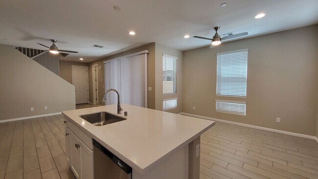 Building Photo - Richmond American Designer Home