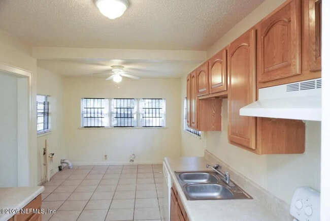 Building Photo - 7545 Wilder Ave