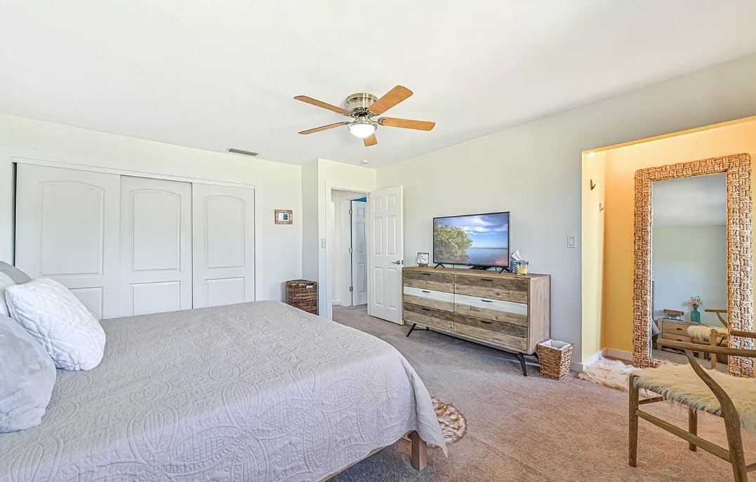 Master - 4267 Island Cir