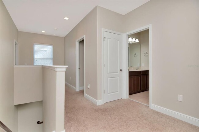 Building Photo - 7703 S Fitzgerald St