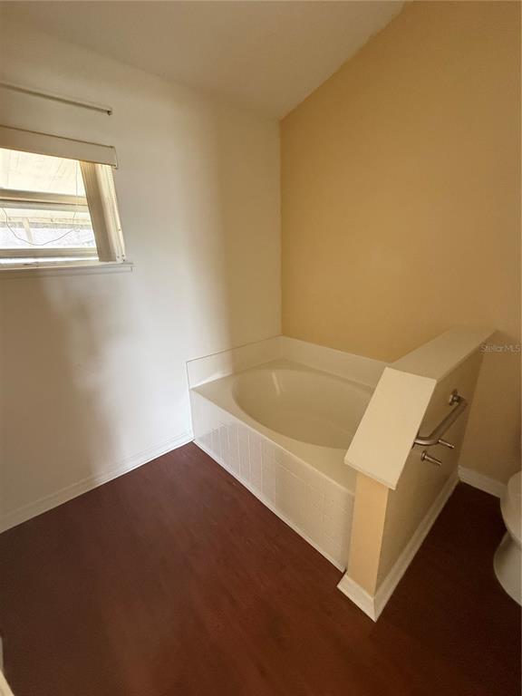 Building Photo - 330 Baccarat Ct