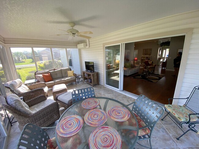 Building Photo - Gorgeous ANNUAL 3 + 2 Furnished Home in The Village of Duval w/Views