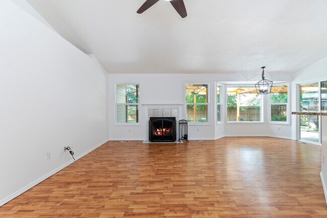 Building Photo - 4467 S Falconrest Way