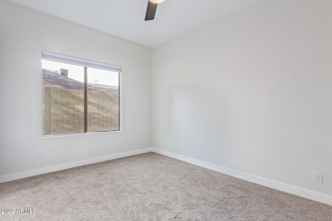 Building Photo - 11 N Concord St