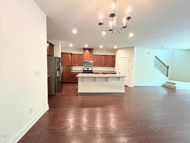 Building Photo - 735 Lampwick Ln