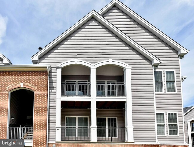 Building Photo - 46588 Drysdale Terrace