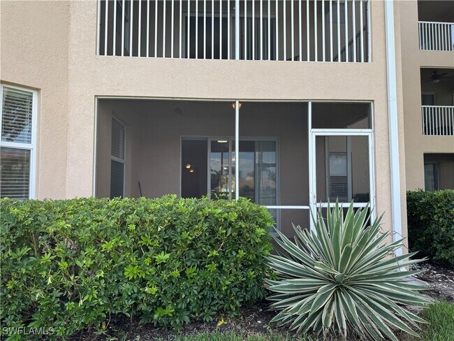 Building Photo - 8450 Kingbird Loop