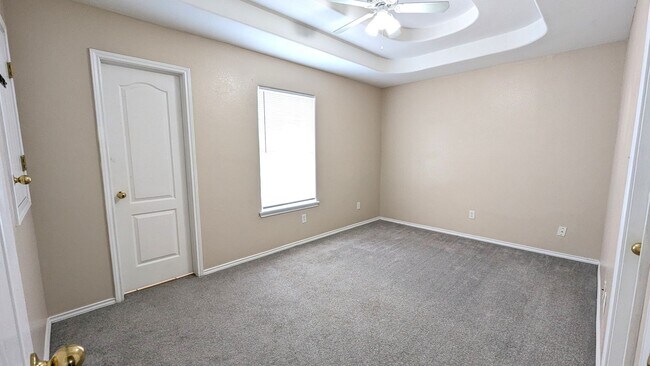 Building Photo - 20551 Alta Vista Ct