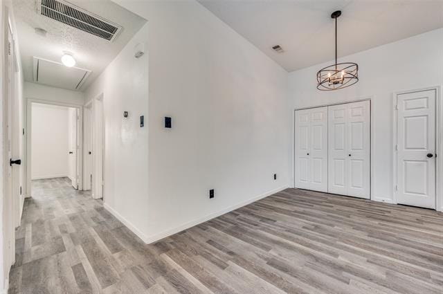 Building Photo - 2916 S Bend Dr