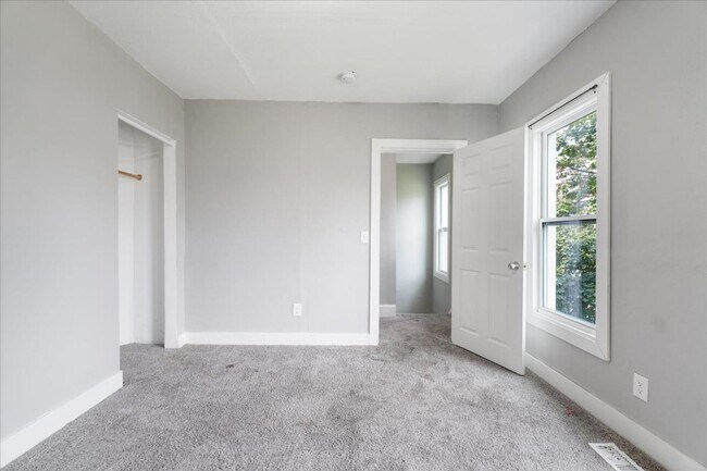 Building Photo - 1218 Brown St