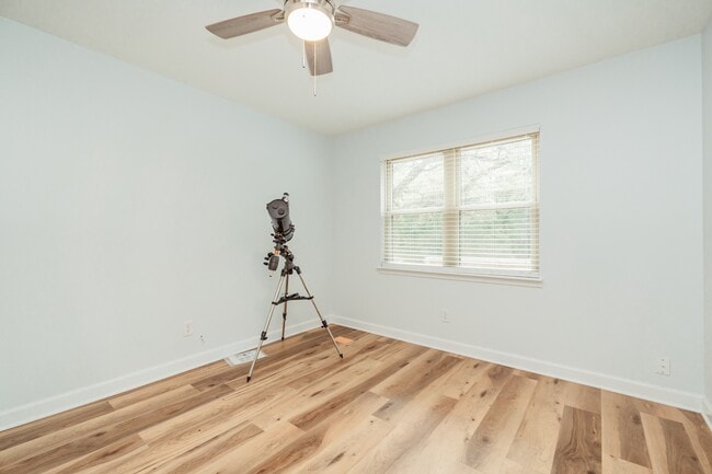 Building Photo - 5439 Penny Creek Rd