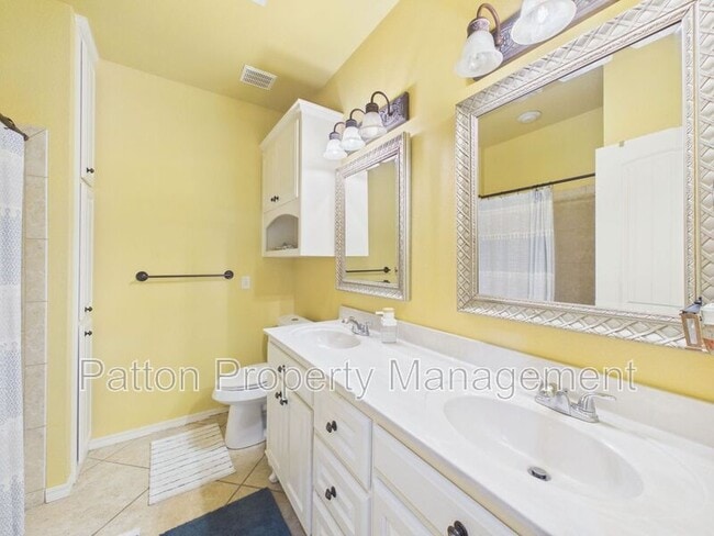Building Photo - 3100 River Birch Pl