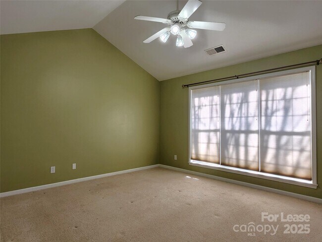 Building Photo - 7533 Lady Bank Dr