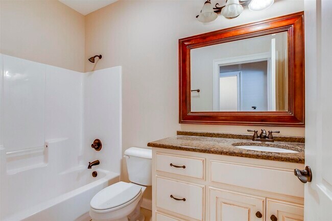 Building Photo - 239 Chippewa Dr