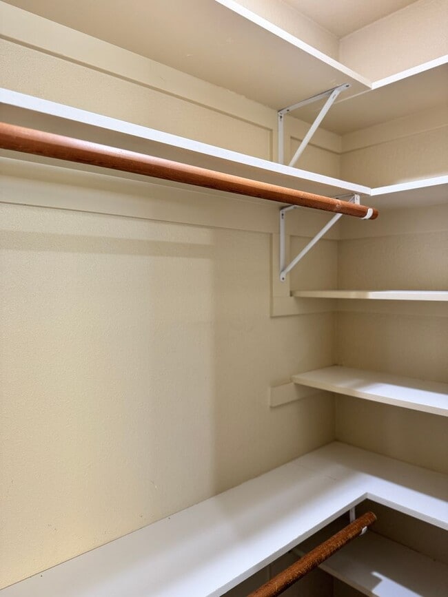 Building Photo - 5713-5713 64th St W