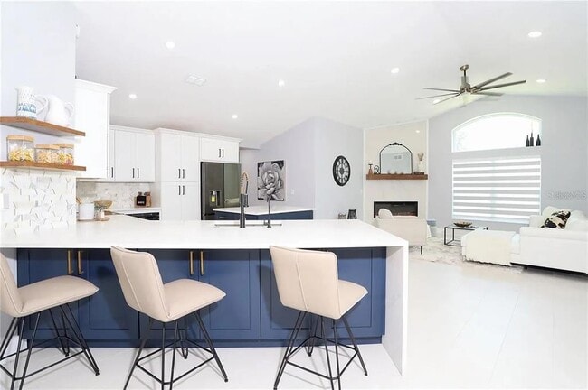 Building Photo - 2913 Eagle Lake Dr