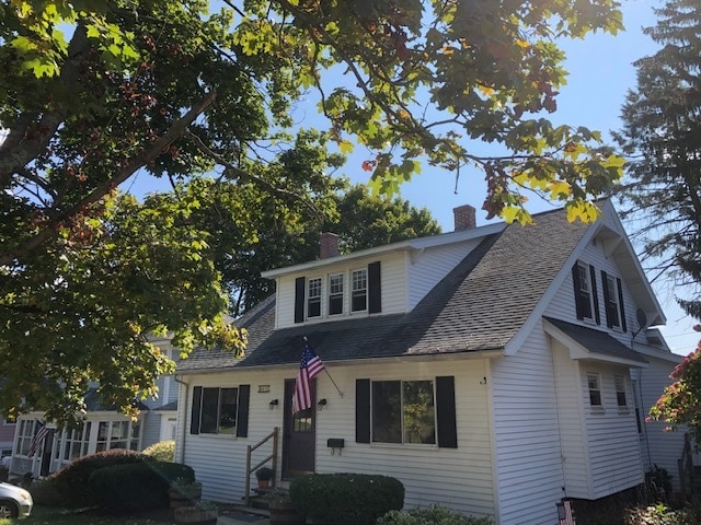 Primary Photo - 61 Hadwen Rd