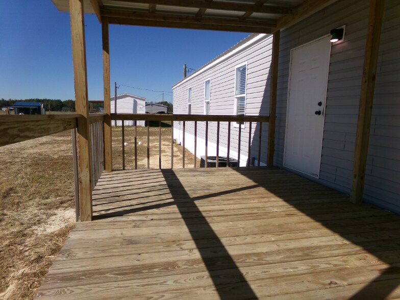 Building Photo - 3950 LA-134