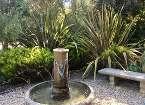 Building Photo - 496 Sherwood Way